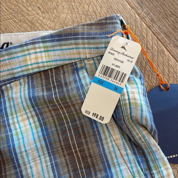 NWT tommy Bahama plaid shorts - Picture 3 of 6